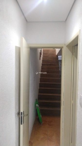 Sobrado com 2 quartos, 1 banheiro e 147m² à venda no bairro Areal, Pelotas