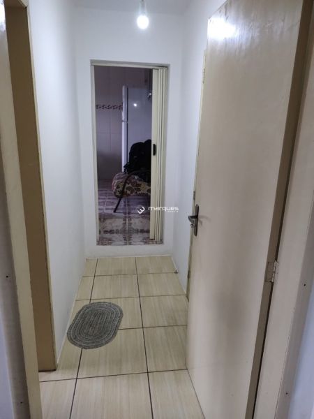 Sobrado com 2 quartos, 1 banheiro e 147m² à venda no bairro Areal, Pelotas