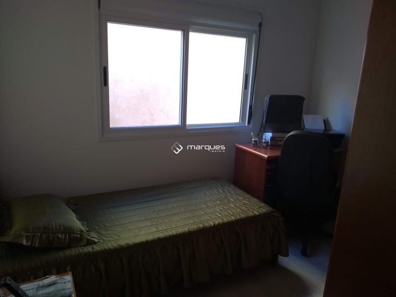 Apartamento com 3 quartos, 2 banheiros e 132m² à venda no bairro Centro, Pelotas