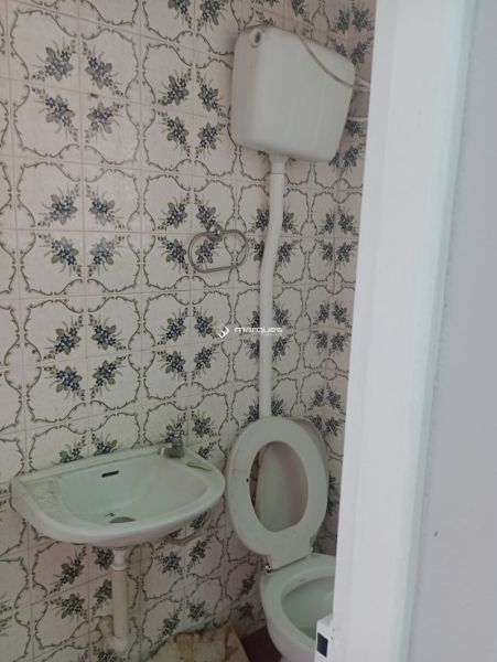 Casa com 3 quartos, 2 banheiros e 86m² à venda no bairro Centro, Pelotas