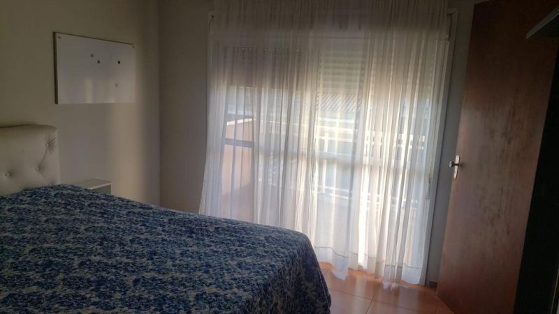 Casa com 4 quartos, 2 banheiros e 200m² à venda no bairro Três Vendas, Pelotas