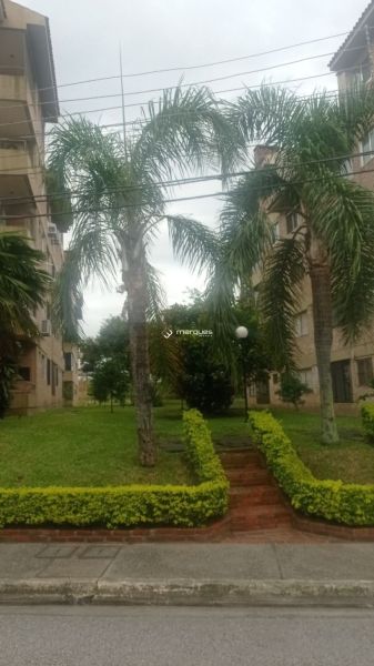 Apartamento com 2 quartos, 2 banheiros e 65m² à venda no bairro Três Vendas, Pelotas