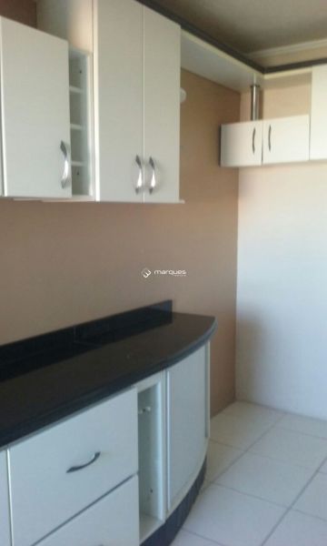 Apartamento com 2 quartos, 2 banheiros e 65m² à venda no bairro Três Vendas, Pelotas