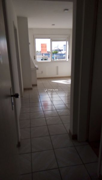 Apartamento com 2 quartos, 2 banheiros e 94m² à venda no bairro Porto, Pelotas
