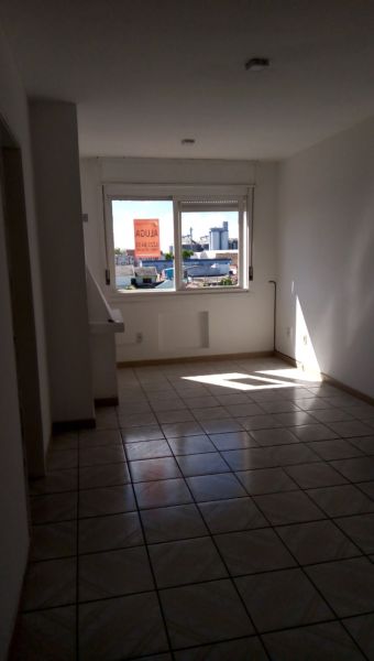 Apartamento com 2 quartos, 2 banheiros e 94m² à venda no bairro Porto, Pelotas