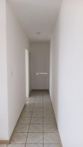 Apartamento com 2 quartos, 2 banheiros e 94m² à venda no bairro Porto, Pelotas
