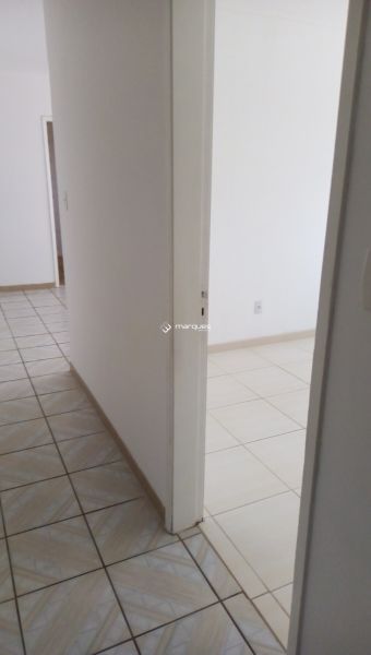 Apartamento com 2 quartos, 2 banheiros e 94m² à venda no bairro Porto, Pelotas