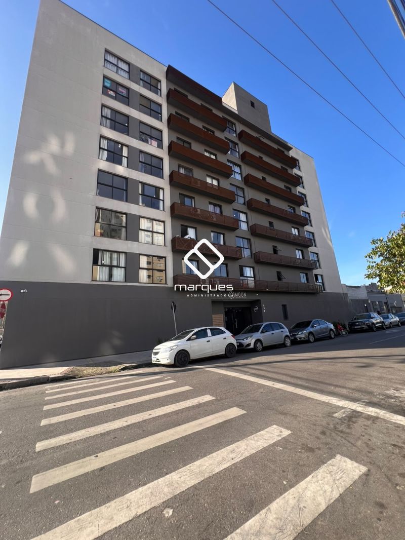 Apartamento com 1 quarto, 1 banheiro e 54m² para alugar no bairro Centro, Pelotas