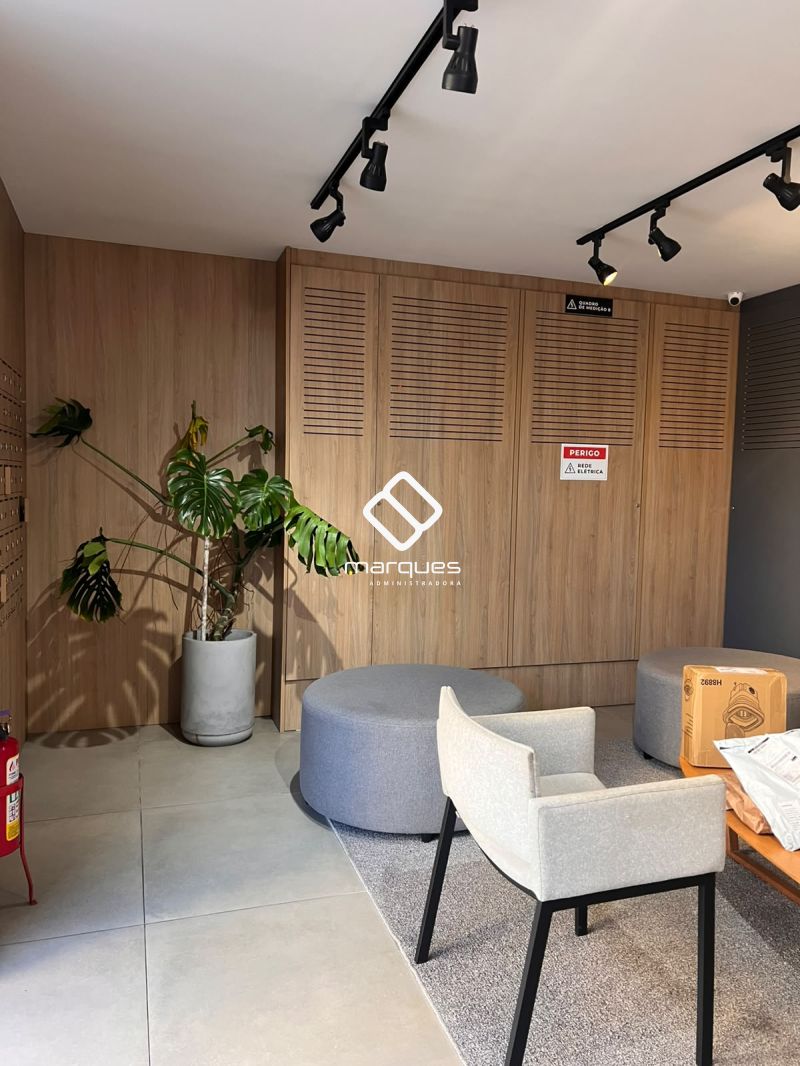 Apartamento com 1 quarto, 1 banheiro e 54m² para alugar no bairro Centro, Pelotas