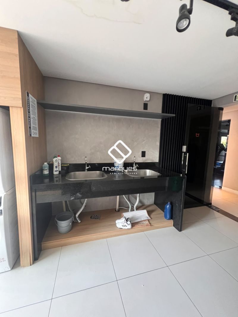 Apartamento com 1 quarto, 1 banheiro e 54m² para alugar no bairro Centro, Pelotas