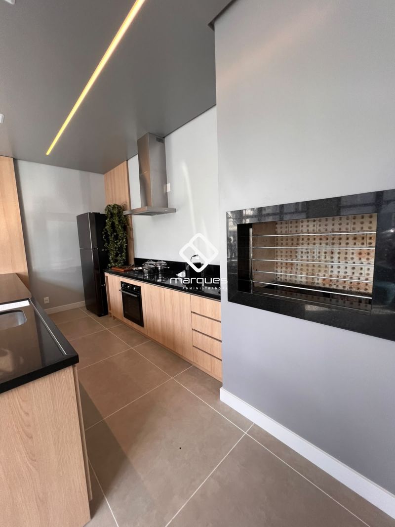 Apartamento com 1 quarto, 1 banheiro e 32m² para alugar no bairro Centro, Pelotas