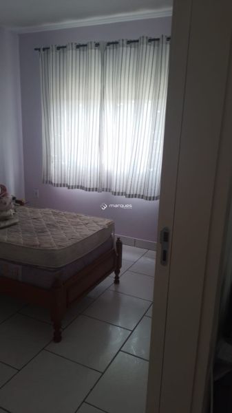 Apartamento com 2 quartos, 1 banheiro e 66m² à venda no bairro Três Vendas, Pelotas