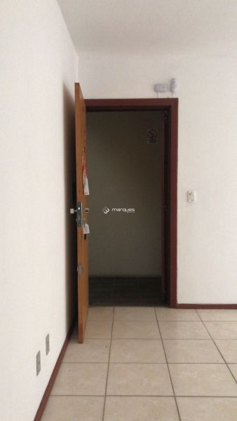 Apartamento com 1 quarto, 1 banheiro e 43m² à venda no bairro Centro, Pelotas