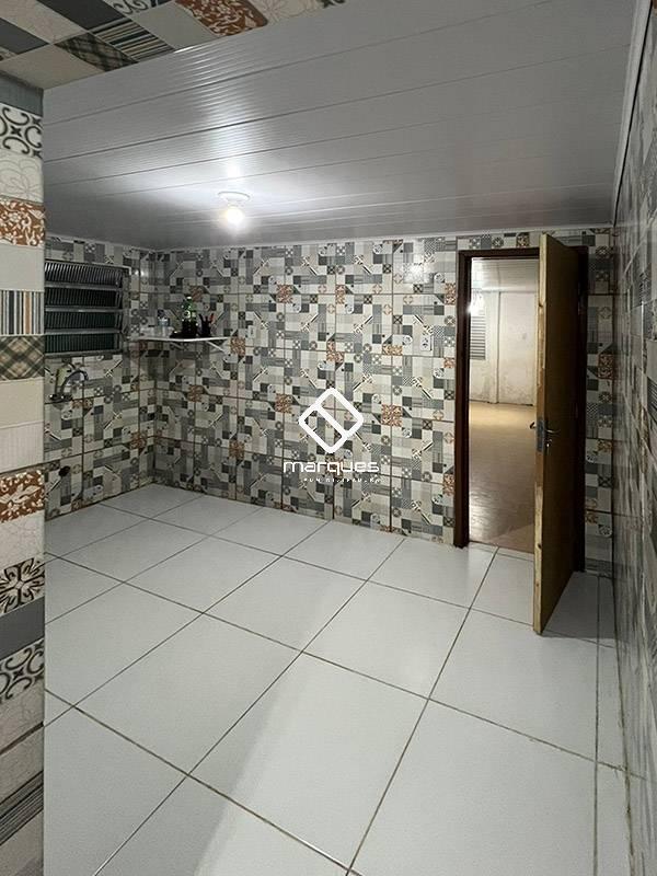 Casa com 2 quartos, 1 banheiro e 100m² à venda no bairro Areal, Pelotas