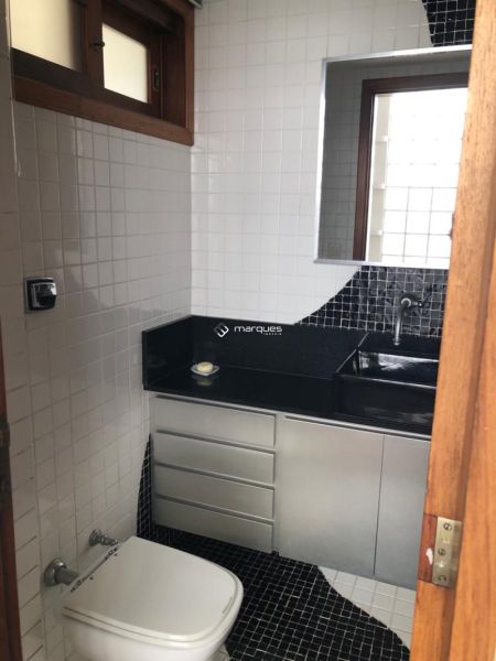 Cobertura com 3 quartos, 3 banheiros e 249m² à venda no bairro Centro, Pelotas