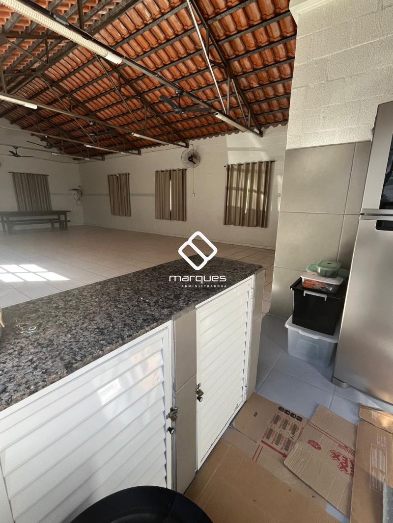 Apartamento com 2 quartos e 1 banheiro para alugar no bairro São Gonçalo, Pelotas