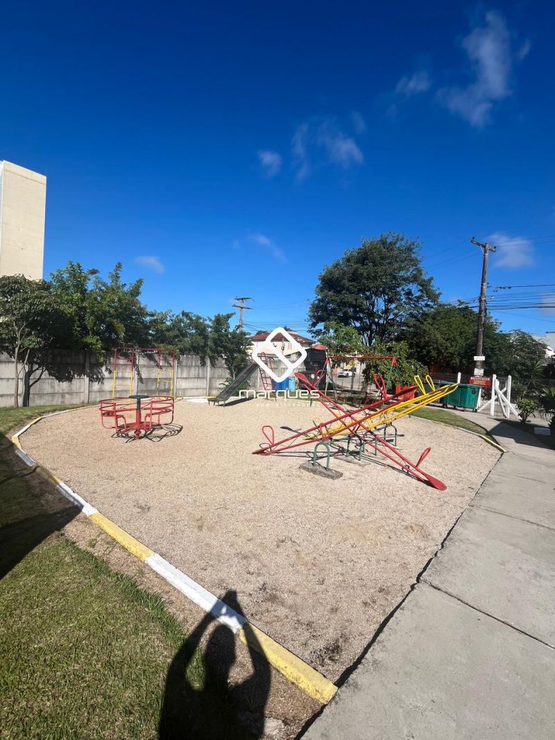 Apartamento com 2 quartos e 1 banheiro para alugar no bairro São Gonçalo, Pelotas