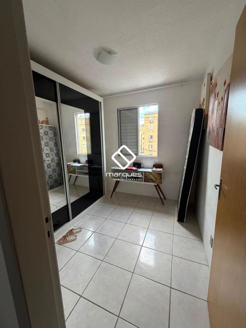 Apartamento com 2 quartos e 1 banheiro para alugar no bairro São Gonçalo, Pelotas