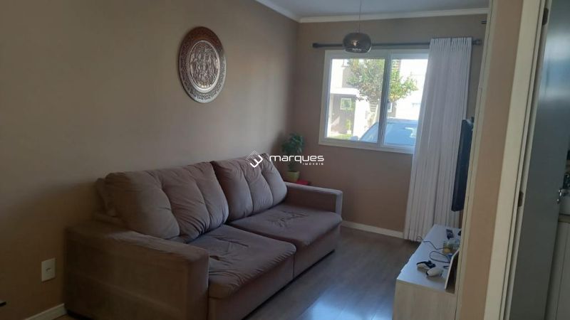 Casa com 2 quartos, 2 banheiros e 66m² à venda no bairro Areal, Pelotas