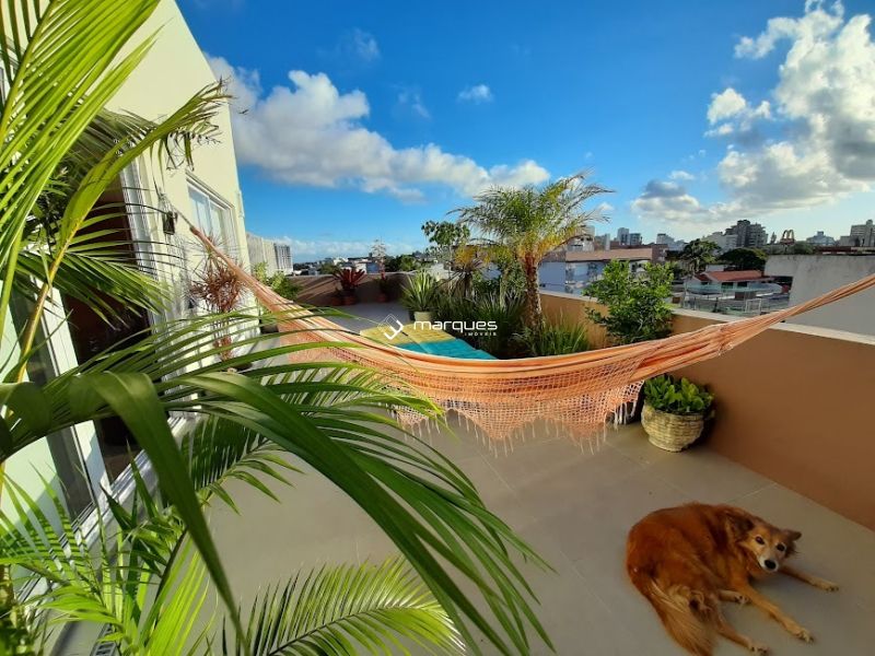 Apartamento com 2 quartos, 1 banheiro e 108m² à venda no bairro Centro, Pelotas