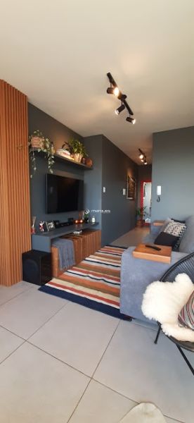 Apartamento com 2 quartos, 1 banheiro e 108m² à venda no bairro Centro, Pelotas
