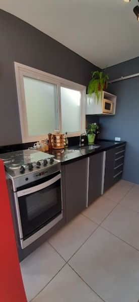 Apartamento com 2 quartos, 1 banheiro e 108m² à venda no bairro Centro, Pelotas