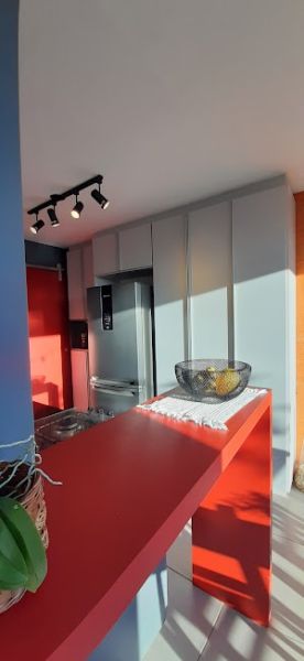 Apartamento com 2 quartos, 1 banheiro e 108m² à venda no bairro Centro, Pelotas