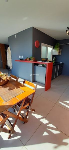 Apartamento com 2 quartos, 1 banheiro e 108m² à venda no bairro Centro, Pelotas