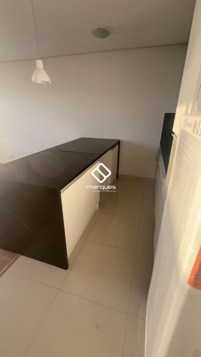 Apartamento com 1 quarto, 1 banheiro e 55m² para alugar no bairro Centro, Pelotas