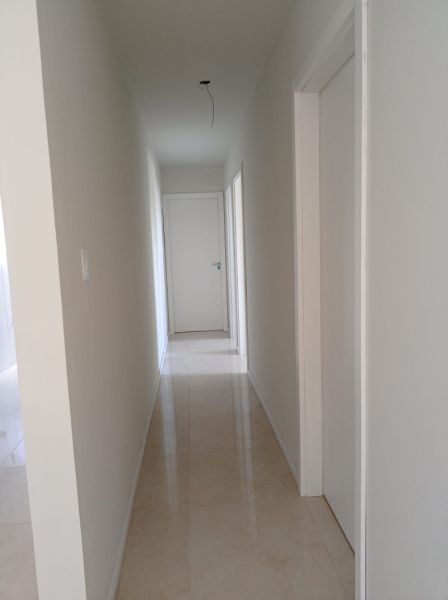 Apartamento com 3 quartos, 2 banheiros e 90m² à venda no bairro Areal, Pelotas