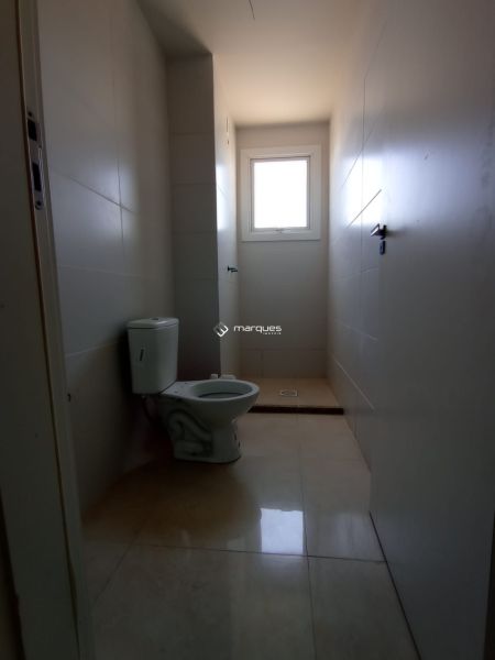 Apartamento com 3 quartos, 2 banheiros e 90m² à venda no bairro Areal, Pelotas