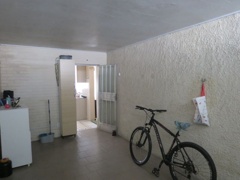 Casa com 2 quartos, 2 banheiros e 145m² à venda no bairro Centro, Pelotas