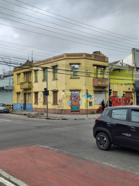 Terreno à venda no bairro Centro, Pelotas