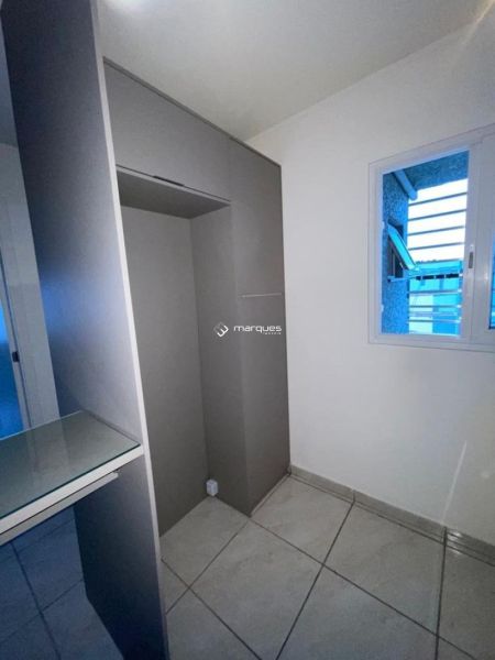 Apartamento com 2 quartos, 1 banheiro e 48m² à venda no bairro Sítio Floresta, Pelotas