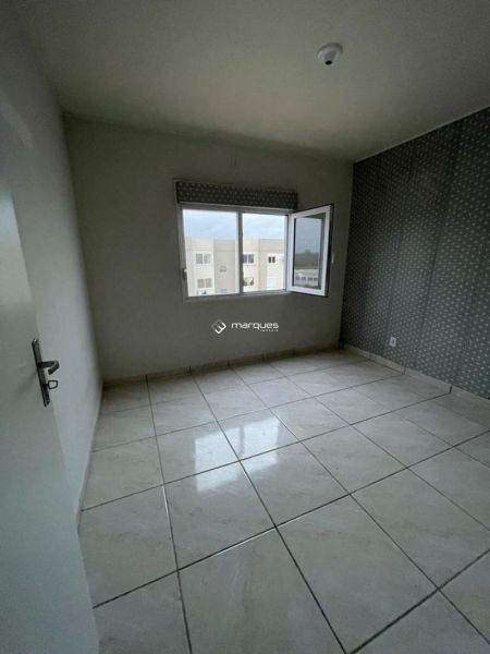 Apartamento com 2 quartos, 1 banheiro e 48m² à venda no bairro Sítio Floresta, Pelotas