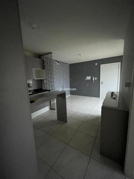 Apartamento com 2 quartos, 1 banheiro e 48m² à venda no bairro Sítio Floresta, Pelotas