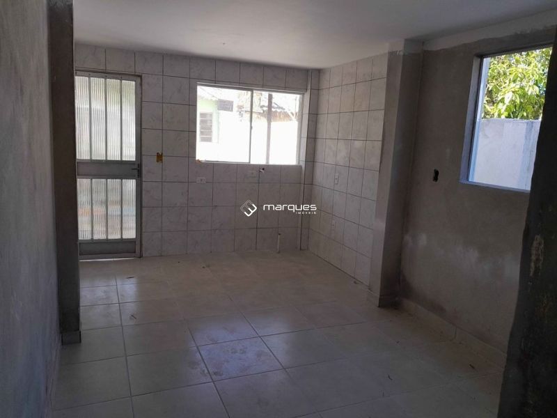 Casa com 2 quartos, 1 banheiro e 96m² à venda no bairro Centro, Pelotas
