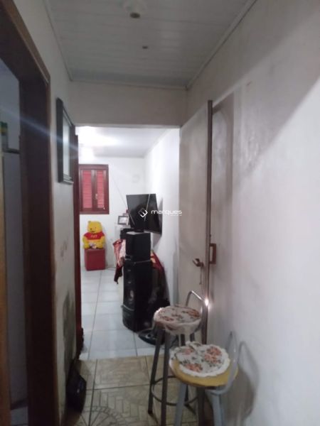 Casa com 2 quartos, 1 banheiro e 87m² à venda no bairro Areal, Pelotas