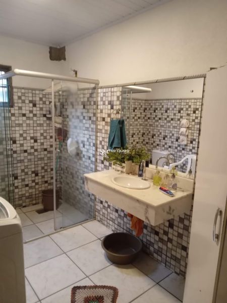 Casa com 2 quartos, 1 banheiro e 87m² à venda no bairro Areal, Pelotas