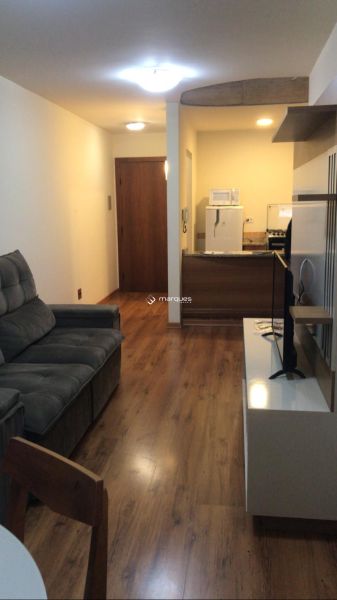 Apartamento com 1 quarto, 1 banheiro e 82m² à venda no bairro Centro, Pelotas