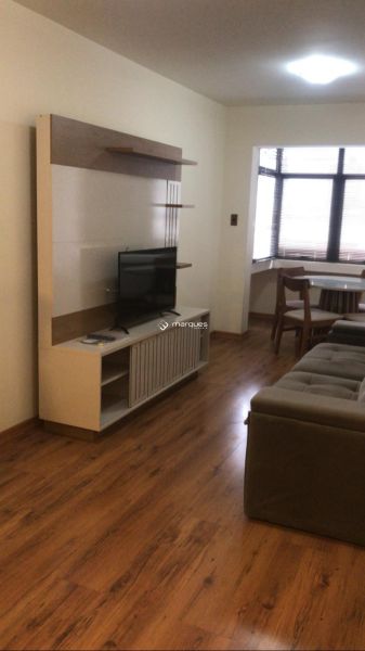 Apartamento com 1 quarto, 1 banheiro e 82m² à venda no bairro Centro, Pelotas