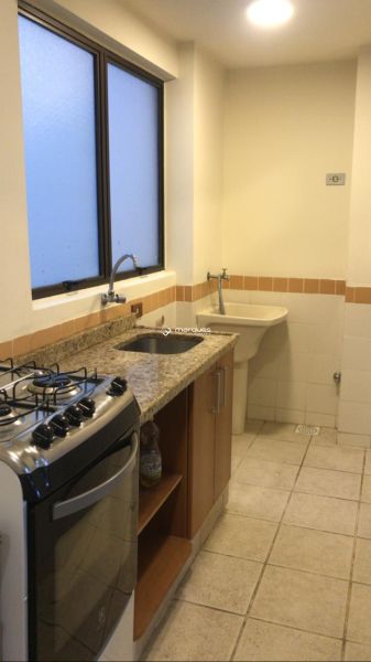 Apartamento com 1 quarto, 1 banheiro e 82m² à venda no bairro Centro, Pelotas