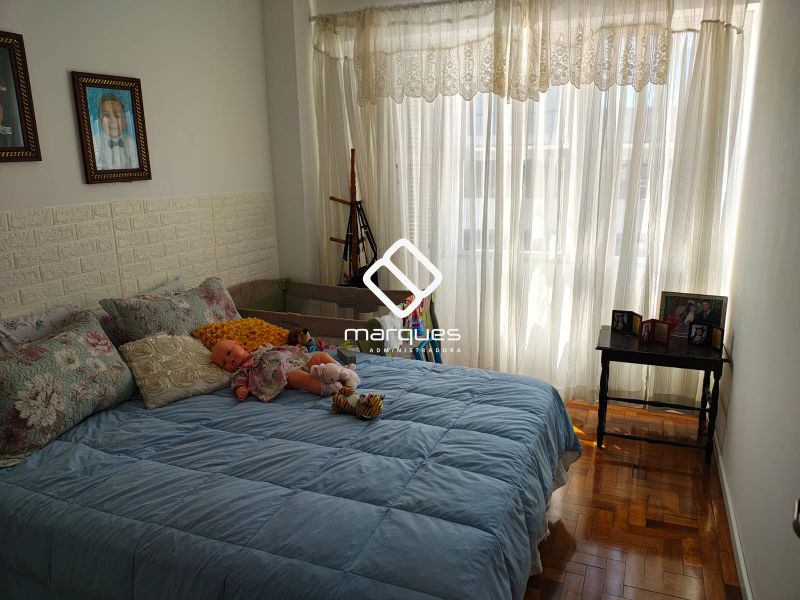 APARTAMENTO CENTRAL, AMPLO E COM BELA VISTA