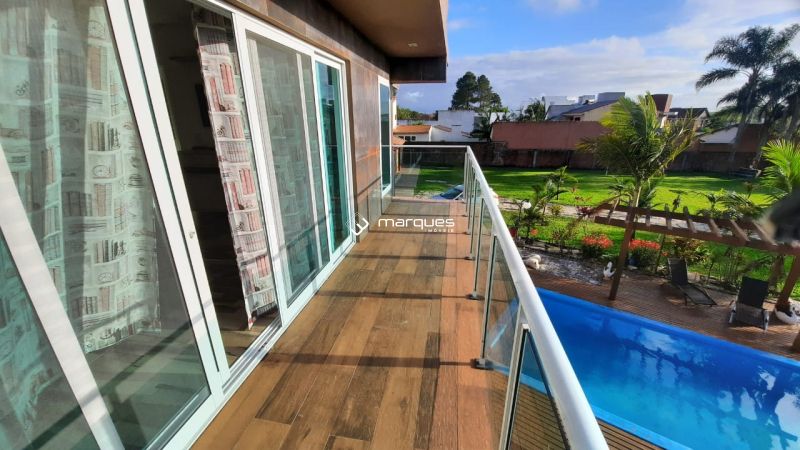 Sobrado com 4 quartos, 6 banheiros e 750m² à venda no bairro Recanto de Portugal, Pelotas