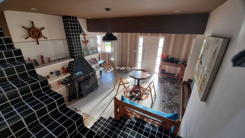 Sobrado com 4 quartos, 6 banheiros e 750m² à venda no bairro Recanto de Portugal, Pelotas