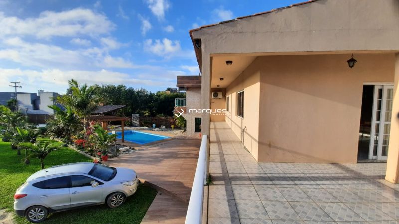 Sobrado com 4 quartos, 6 banheiros e 750m² à venda no bairro Recanto de Portugal, Pelotas