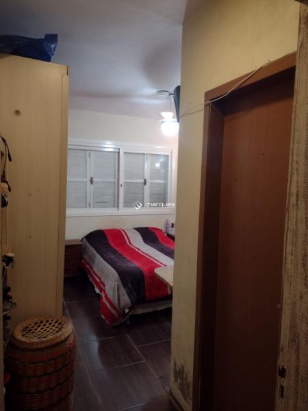 Casa com 2 quartos, 2 banheiros e 78m² à venda no bairro Areal, Pelotas