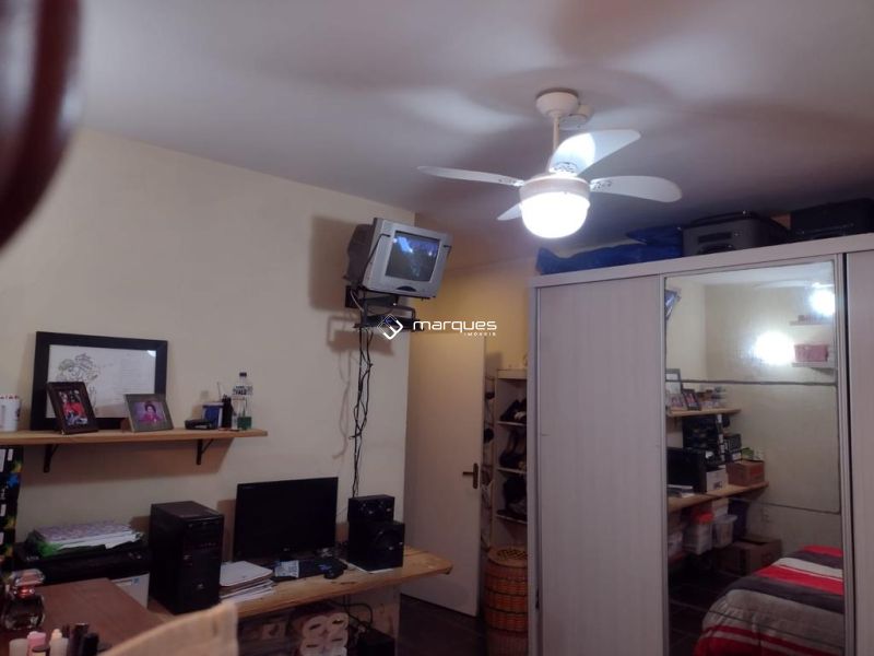 Casa com 2 quartos, 2 banheiros e 78m² à venda no bairro Areal, Pelotas