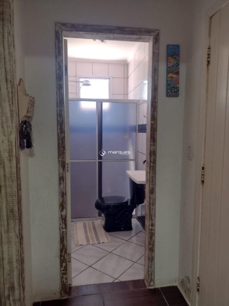Casa com 2 quartos, 2 banheiros e 78m² à venda no bairro Areal, Pelotas