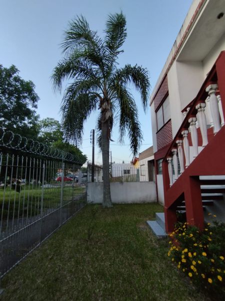 Sobrado com 4 quartos, 2 banheiros e 260m² à venda no bairro Fragata, Pelotas